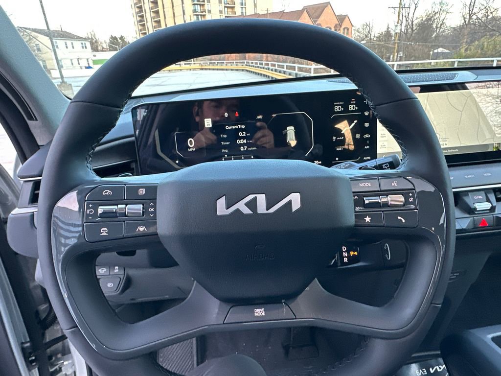 New 2026 Kia EV9 Light image 28