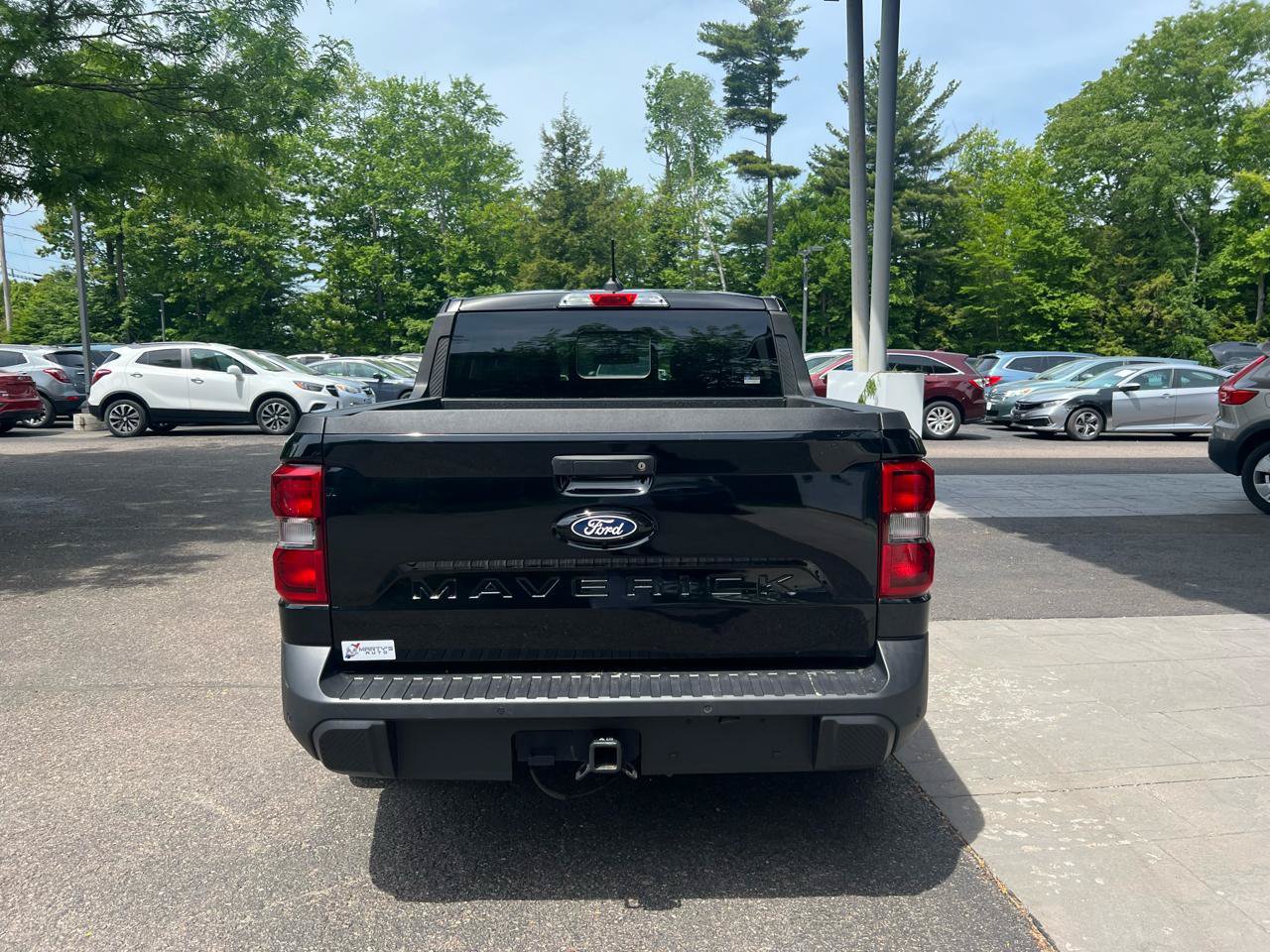 Used 2025 Ford Maverick Lariat AWD/4WD image 4