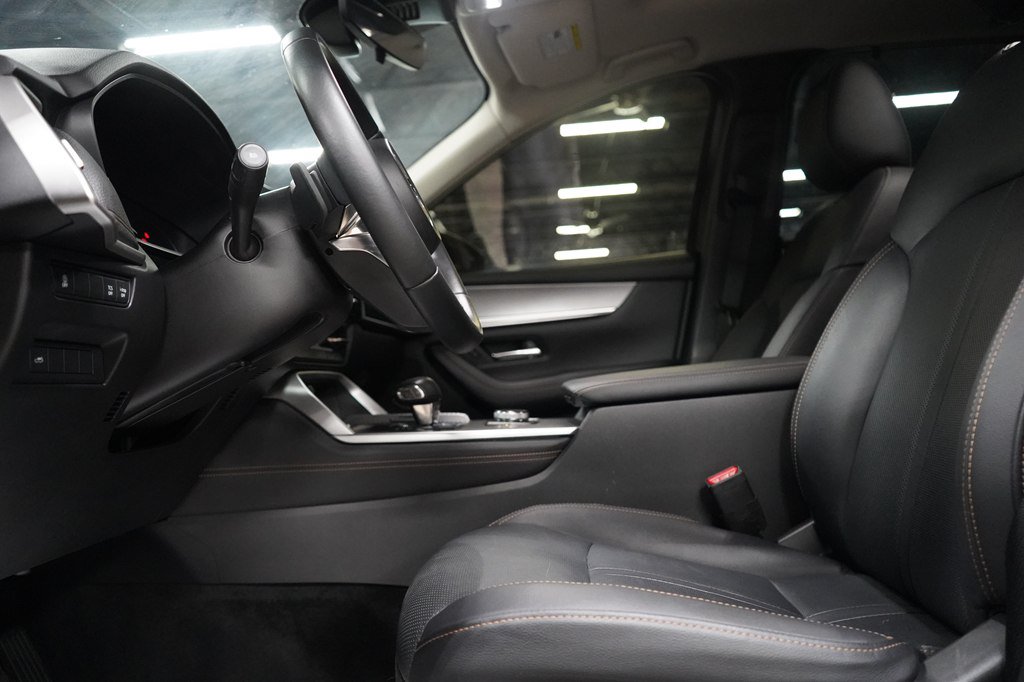 Used 2024 MAZDA CX-90 3.3 Turbo w/ Preferred Plus AWD/4WD image 10