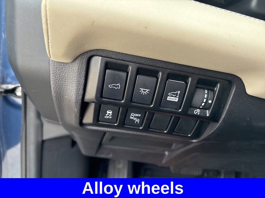 Used 2022 Subaru Ascent Touring AWD/4WD image 30