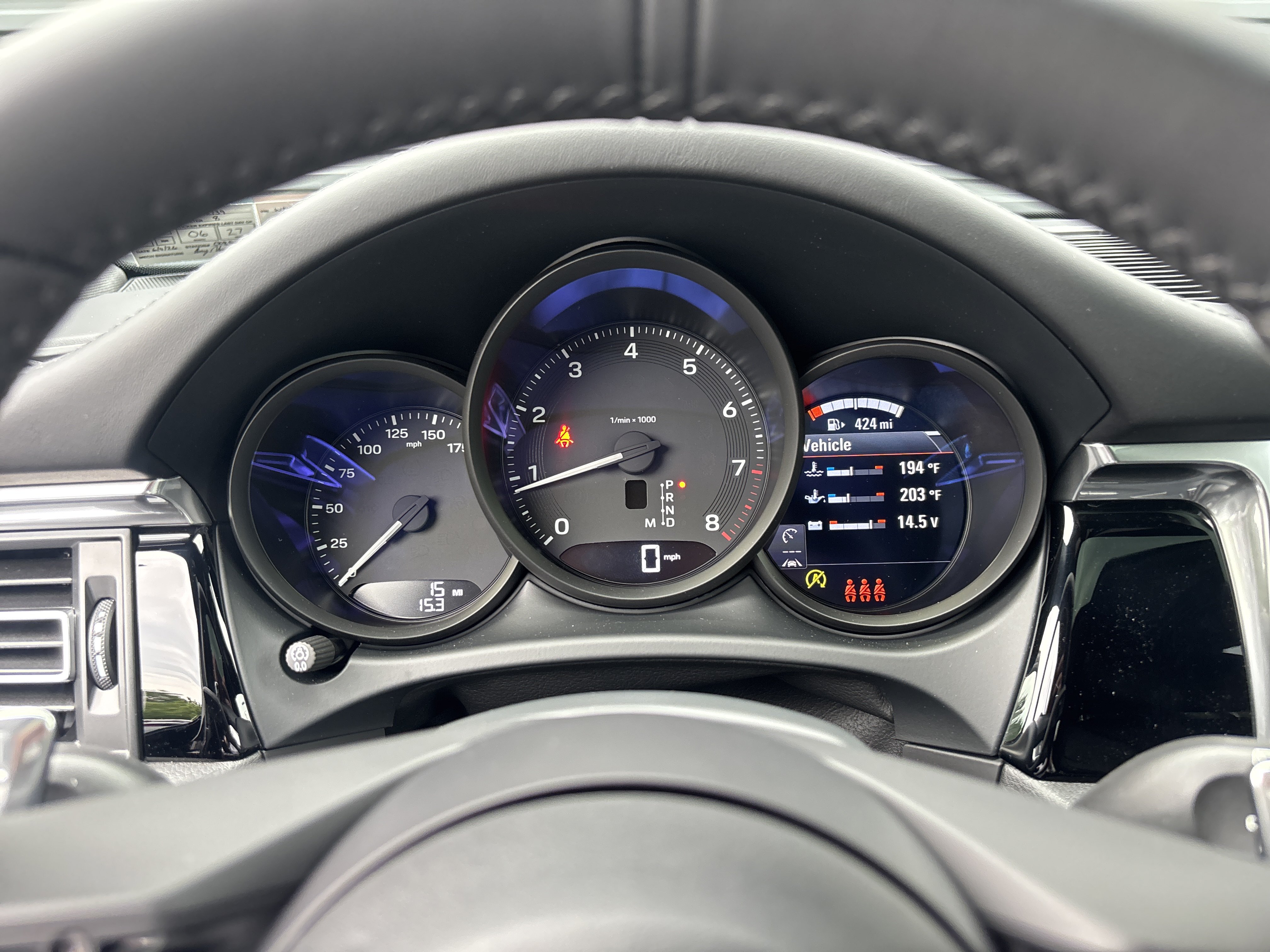 New 2026 Porsche Macan AWD/4WD image 17