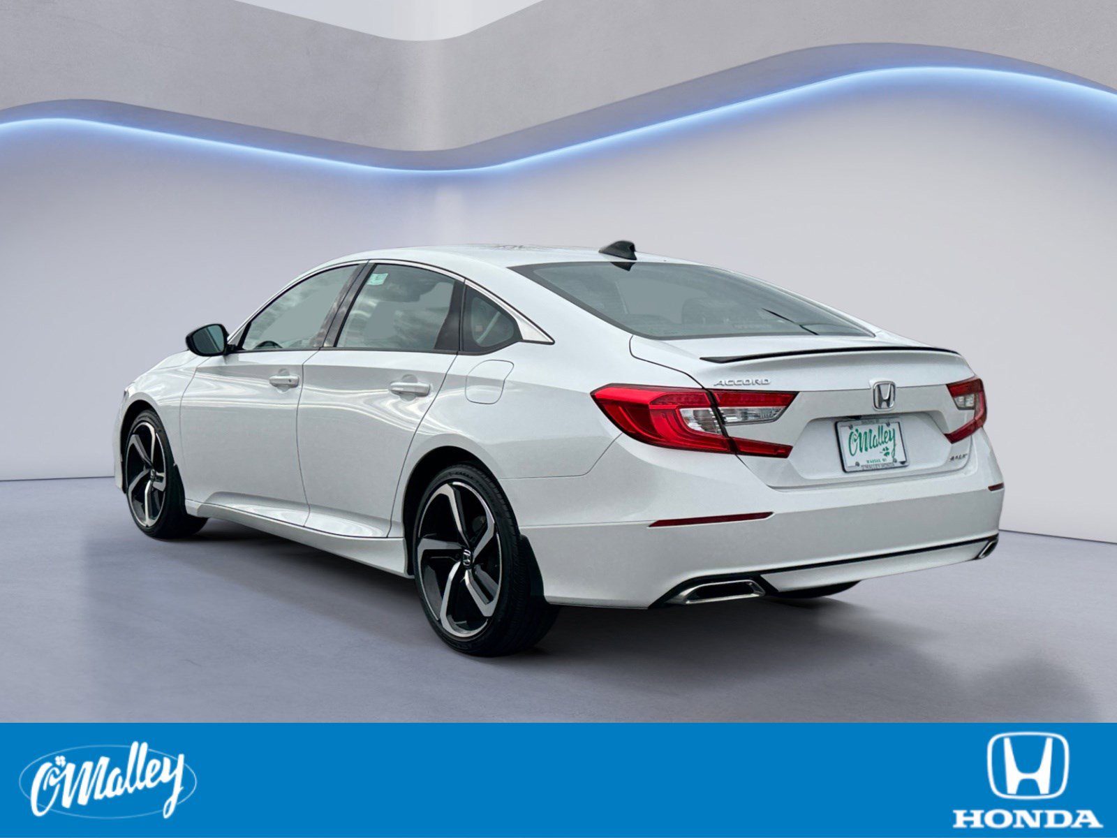 Certified 2022 Honda Accord Sport image 3