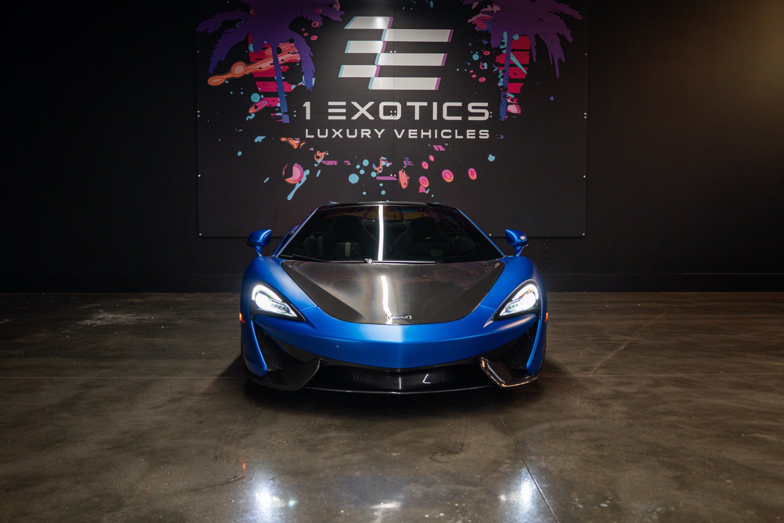 Used 2019 McLaren 570S Spider RWD image 5