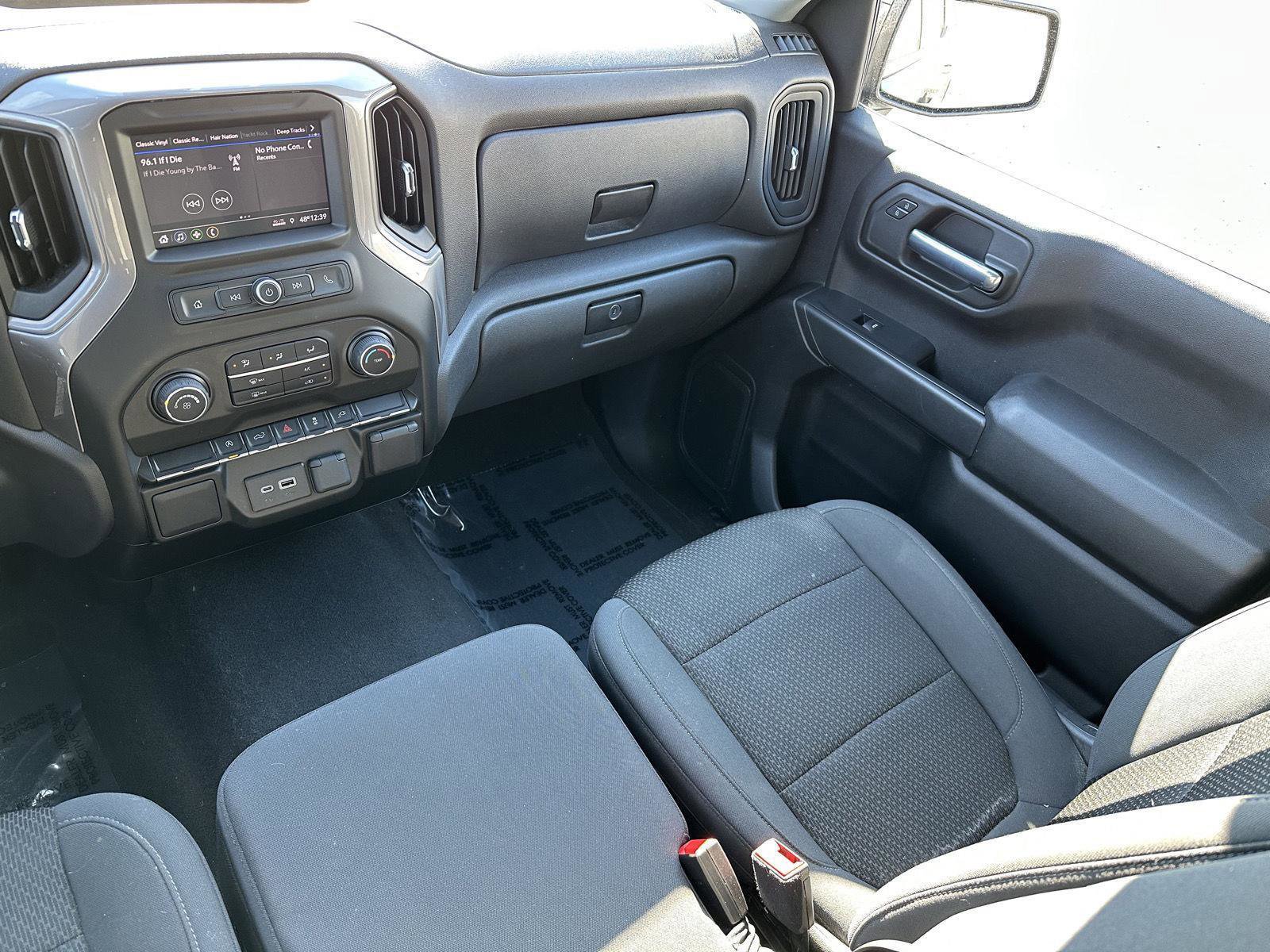 Used 2021 Chevrolet Silverado 1500 Custom image 23