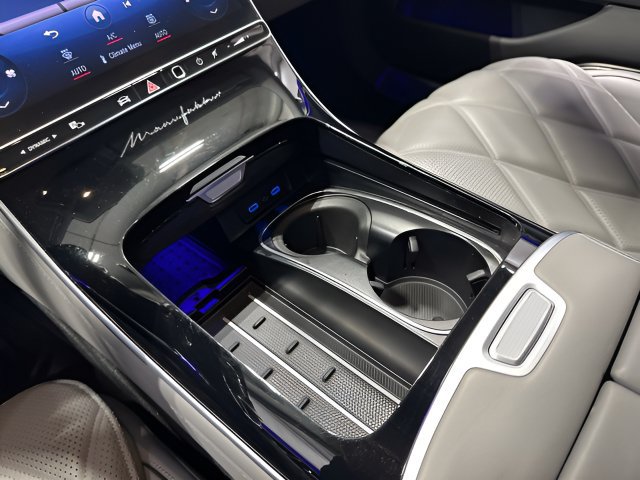 Certified 2023 Mercedes-Benz Maybach S 680 4MATIC image 26