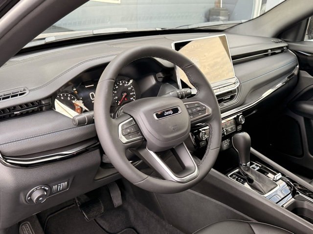 New 2026 Jeep Compass Limited image 13