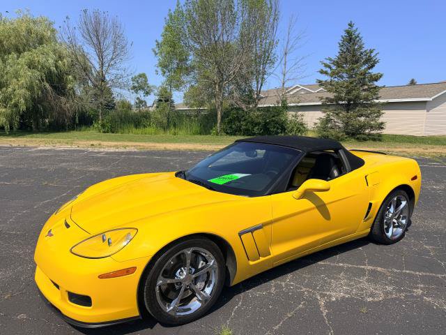 Used 2010 Chevrolet Corvette Grand Sport RWD image 3