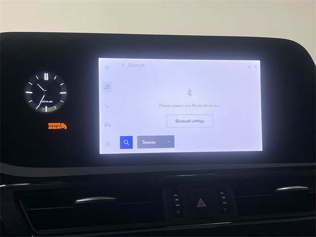 Certified 2024 Lexus ES 350 w/ Accessory Package (Z2) image 19