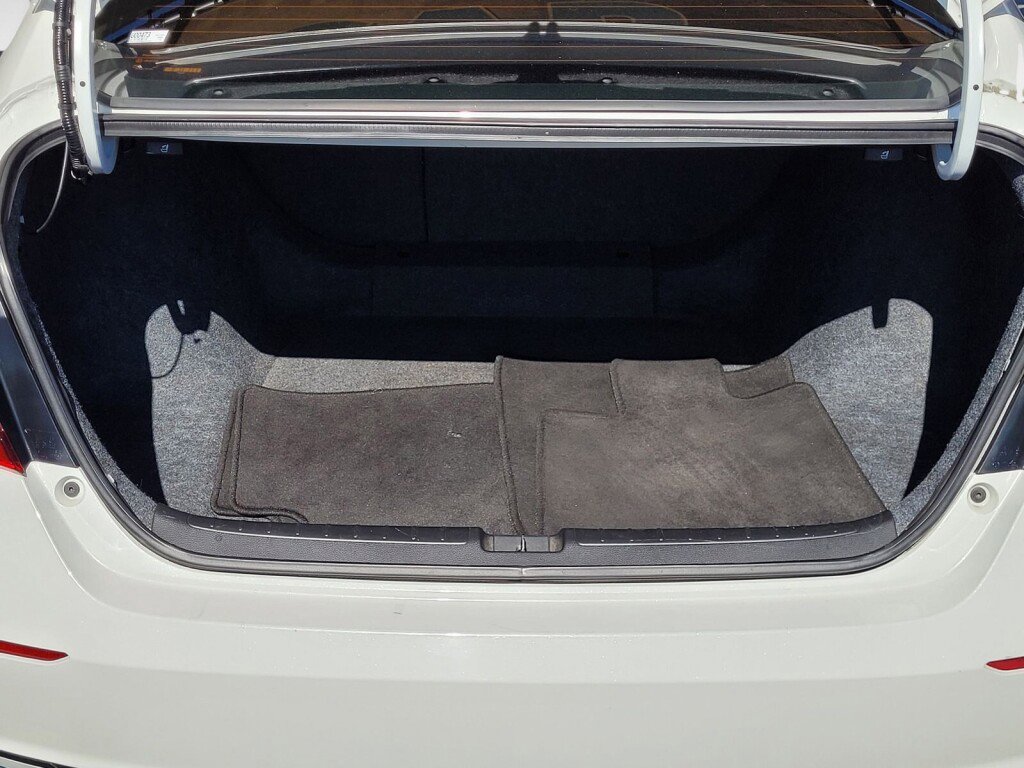 Certified 2021 Honda Accord EX image 6