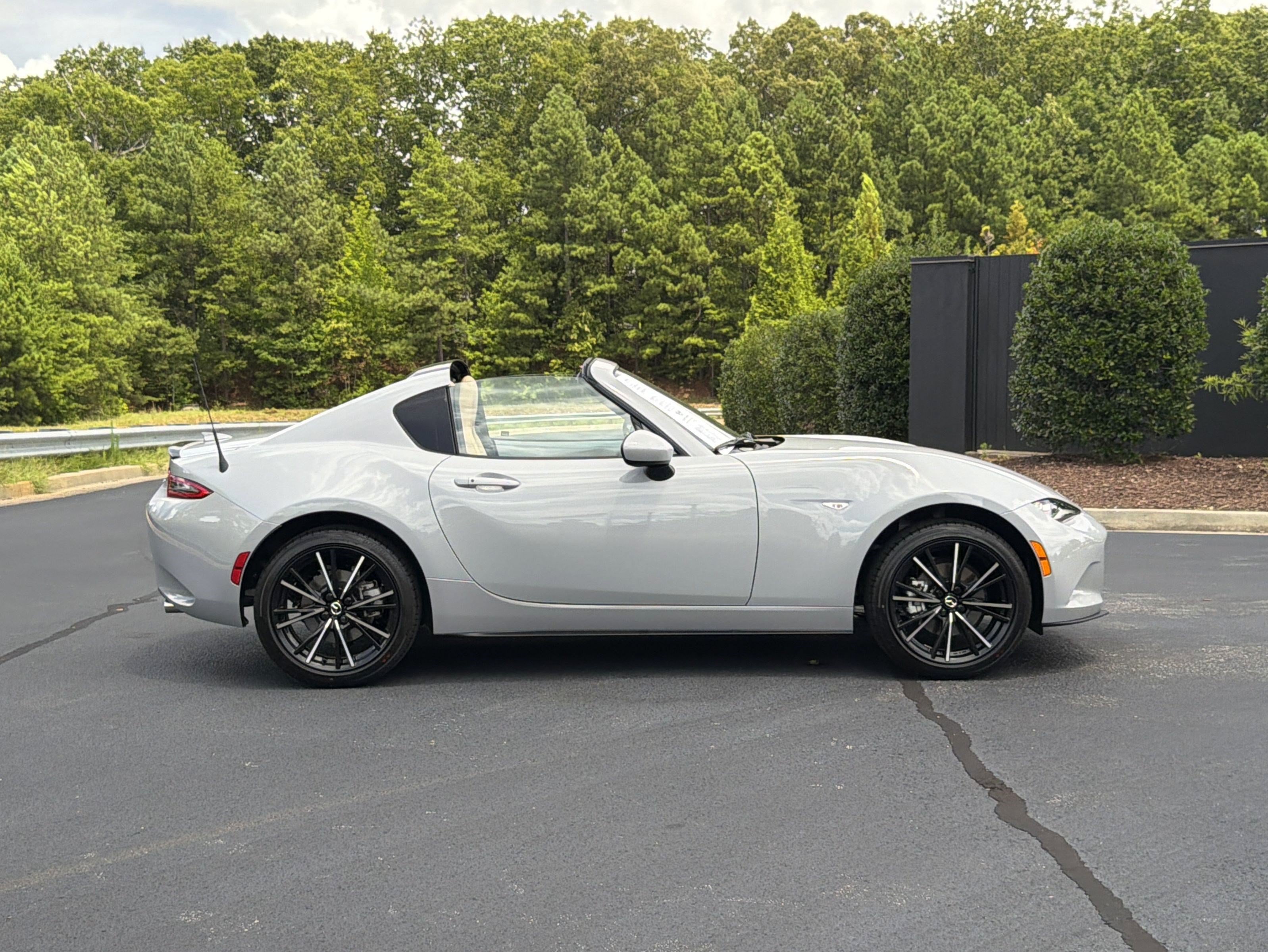 Used 2026 MAZDA MX-5 Miata RF Grand Touring RWD image 5