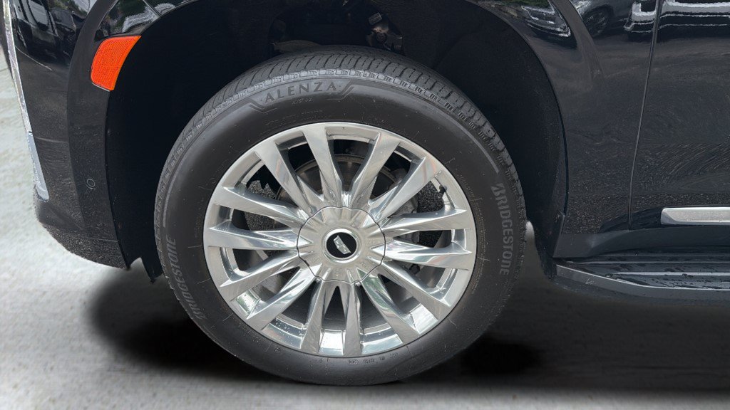 Certified 2024 Cadillac Escalade ESV Premium Luxury w/ LPO, Floor Liner Package AWD/4WD image 14