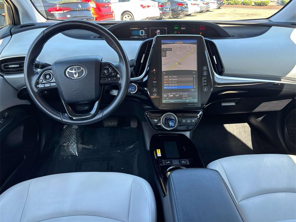 Used 2020 Toyota Prius Prime XLE image 12