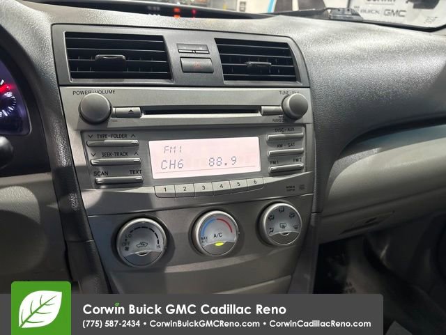 Used 2011 Toyota Camry LE FWD image 23