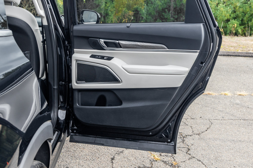 Used 2021 Kia Telluride SX w/ SX Prestige Package AWD/4WD image 19