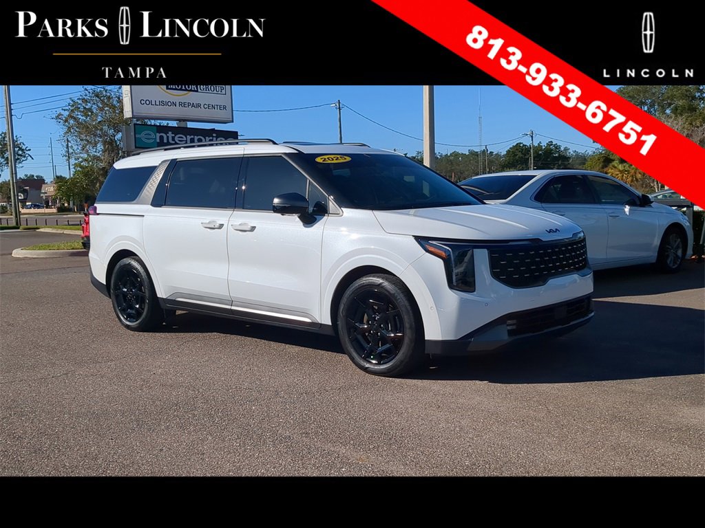 Used 2025 Kia Carnival SX Prestige