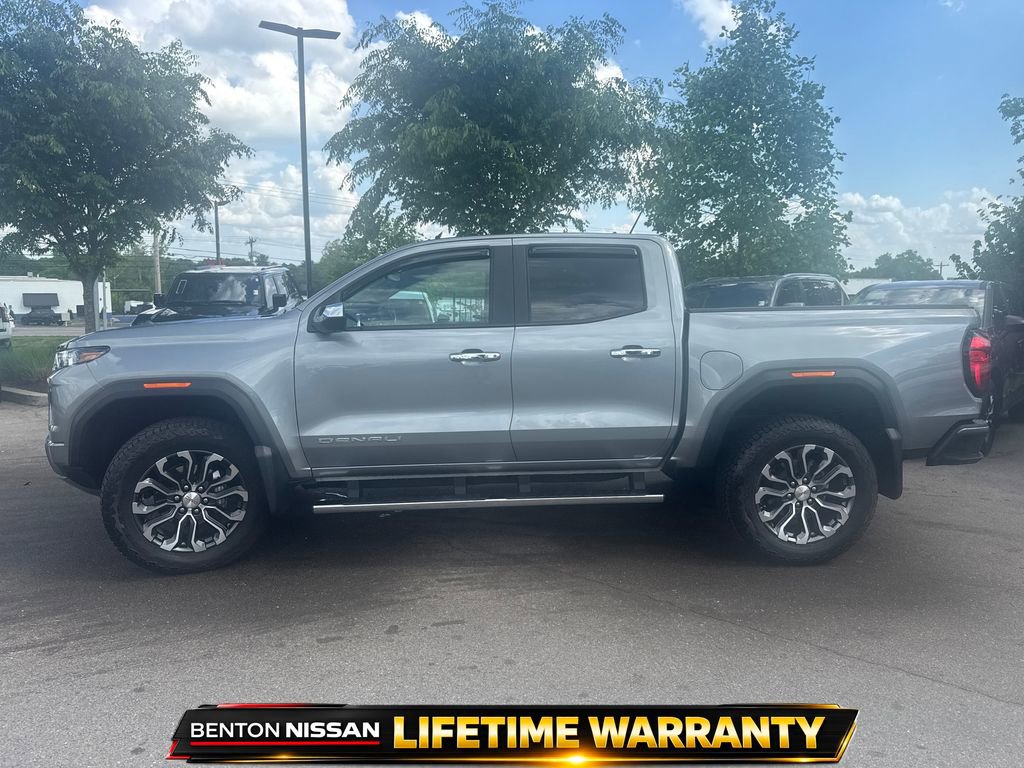 Used 2023 GMC Canyon Denali image 5