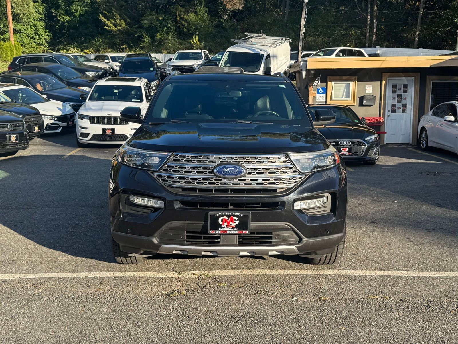 Used 2020 Ford Explorer Limited w/ Class III Trailer Tow Package image 2