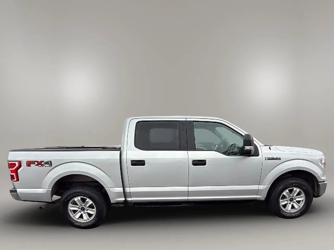 Used 2019 Ford F150 XLT w/ Equipment Group 301A Mid AWD/4WD image 6