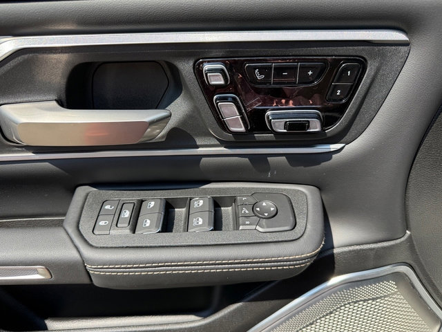 New 2026 RAM 1500 Tungsten AWD/4WD image 19