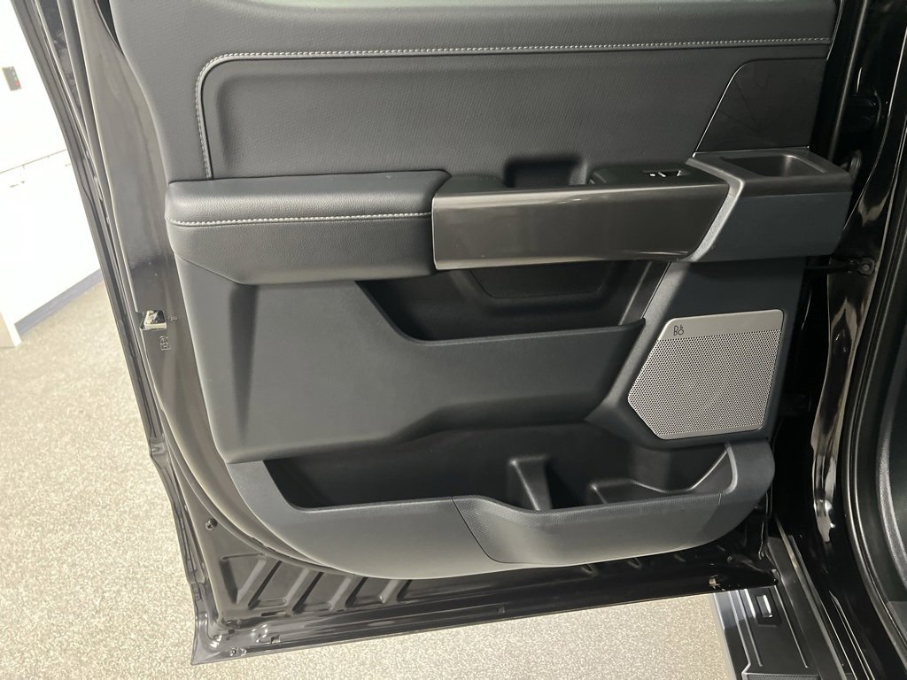 Used 2022 Ford F150 XLT w/ Equipment Group 302A High image 47