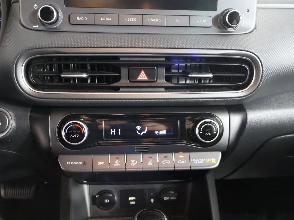 Used 2022 Hyundai Kona SEL w/ Convenience Package image 45