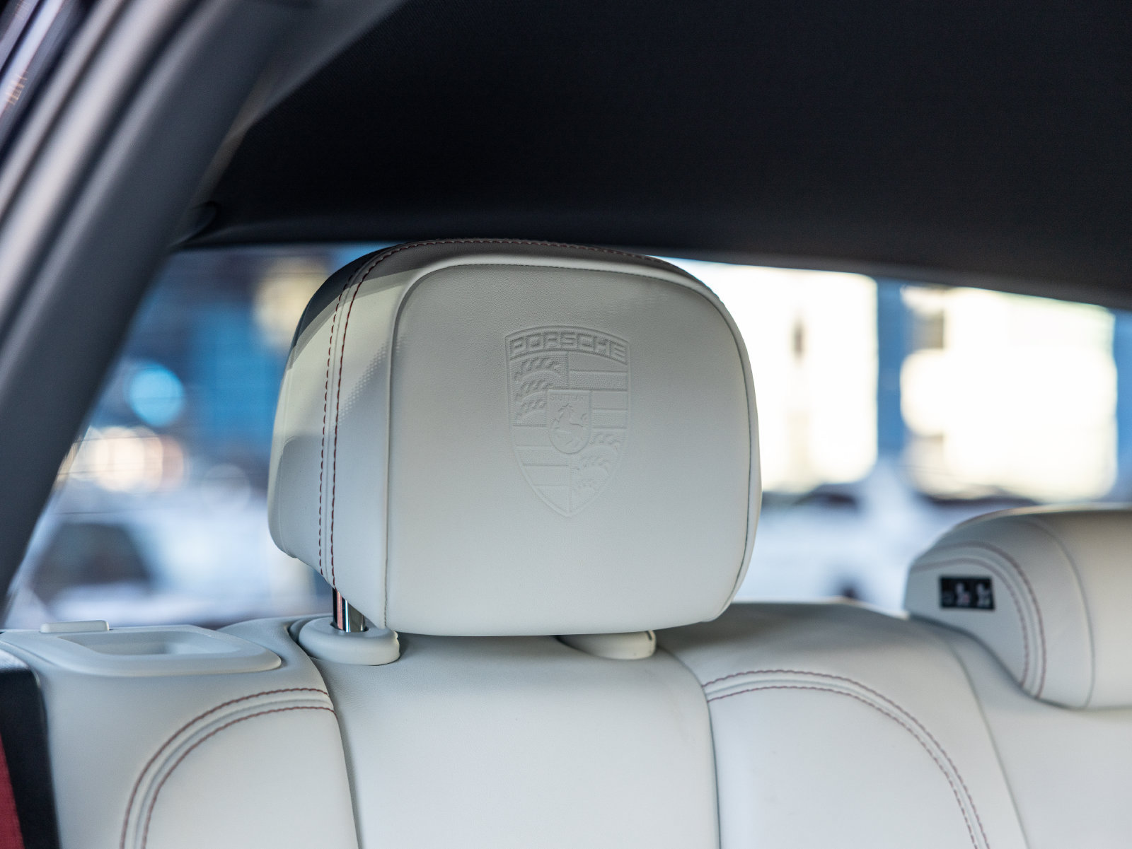 Certified 2024 Porsche Macan GTS AWD/4WD image 54