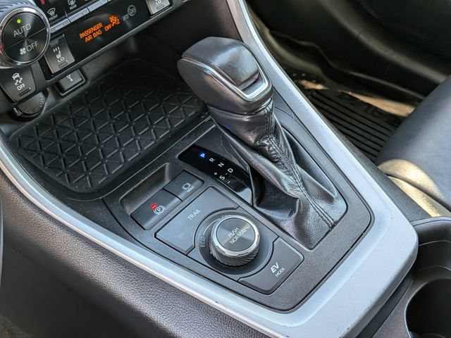 Used 2021 Toyota RAV4 XLE Premium AWD/4WD image 11