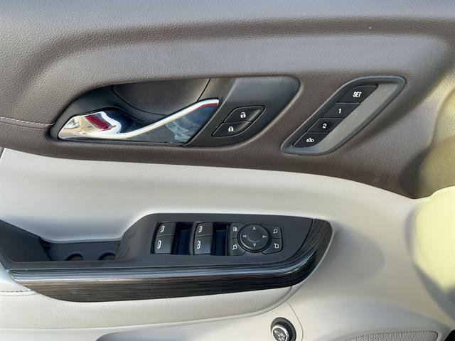 Used 2020 GMC Acadia SLT w/ Premium Package image 15