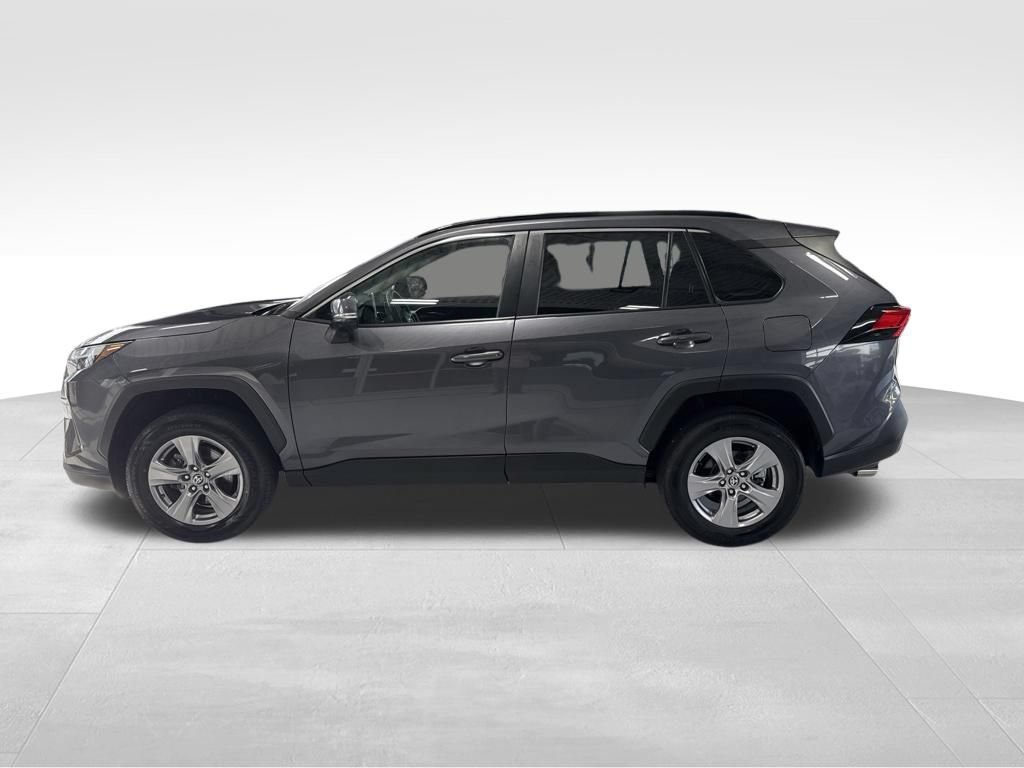 Used 2024 Toyota RAV4 XLE FWD video 2