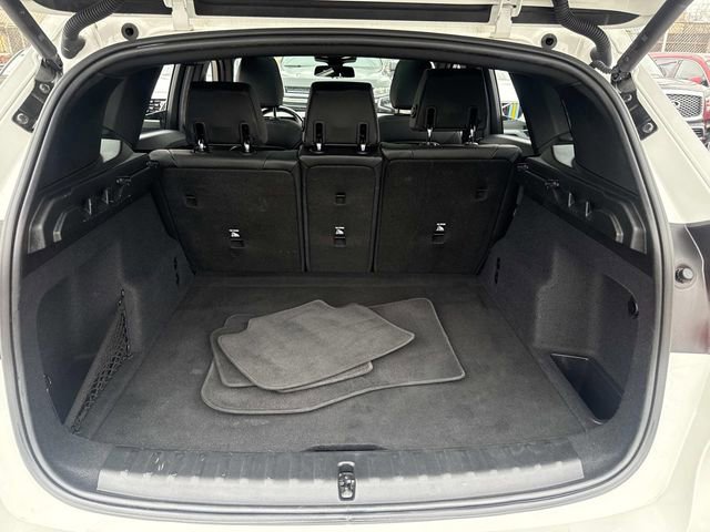 Used 2023 BMW X1 xDrive28i image 9