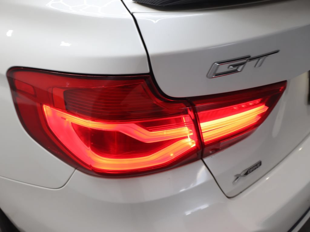 Used 2017 BMW 330i Gran Turismo xDrive AWD/4WD image 31