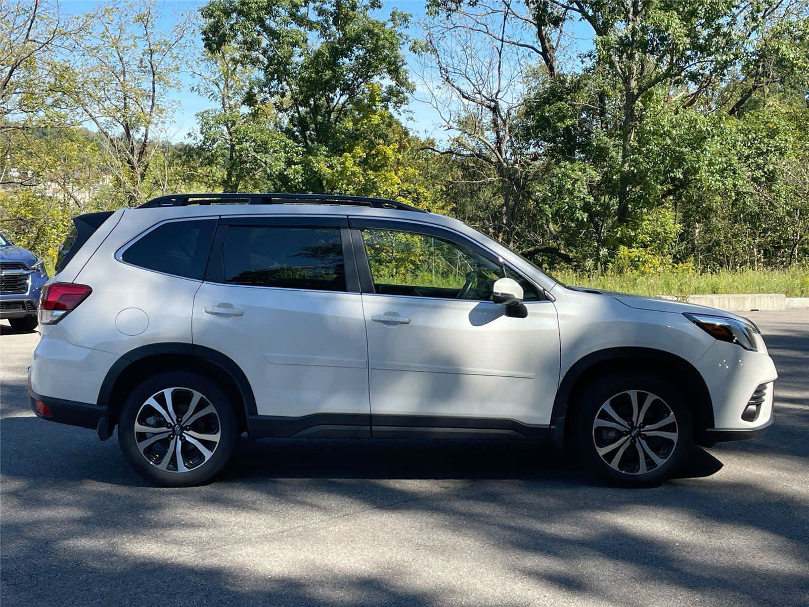 Used 2024 Subaru Forester Limited AWD/4WD image 6