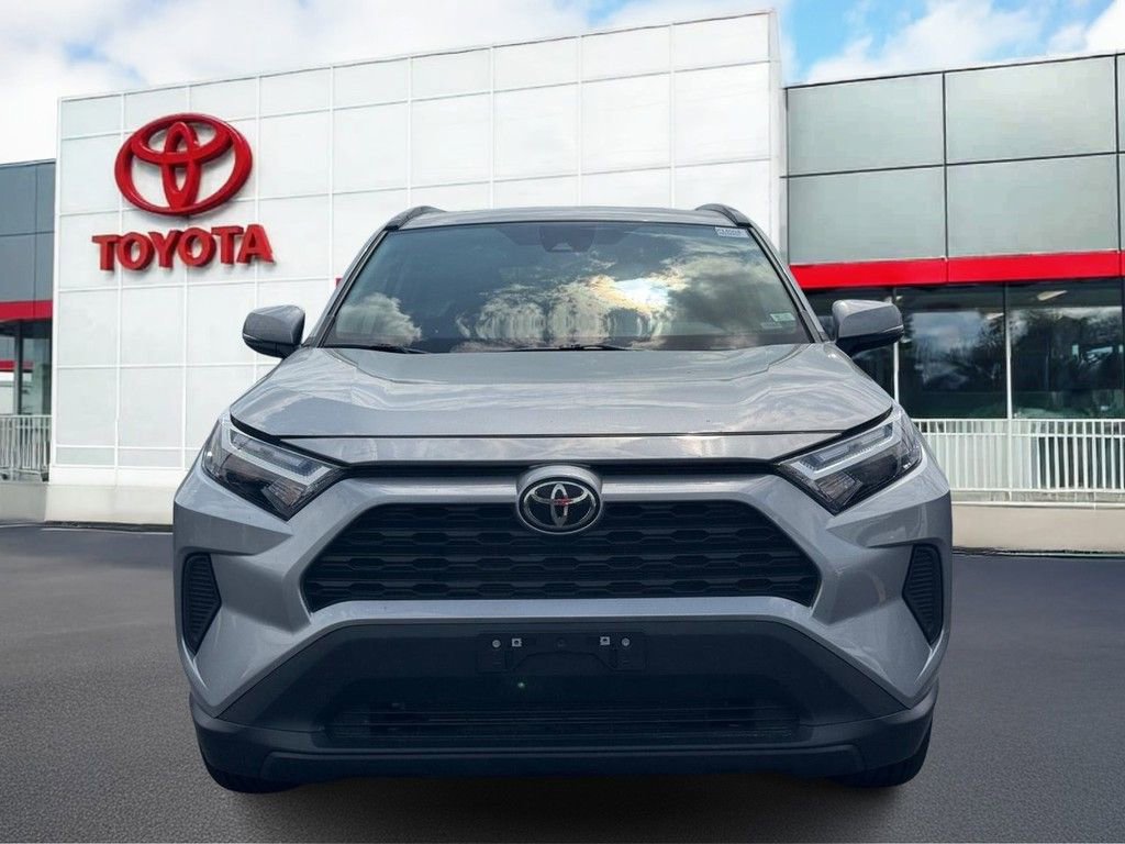 Certified 2025 Toyota RAV4 XLE FWD image 9