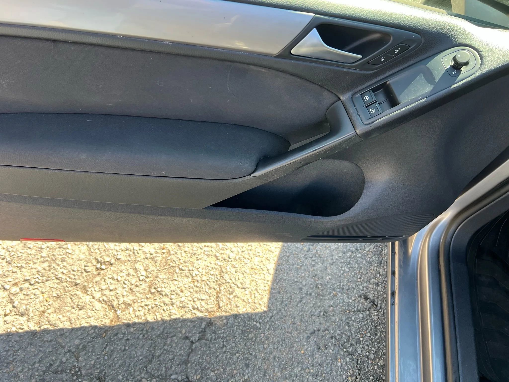 Used 2013 Volkswagen Golf 2-Door image 15