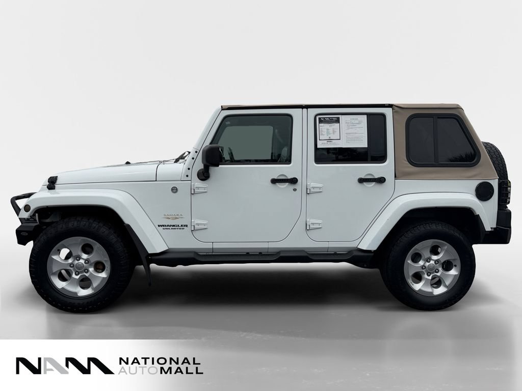 Used 2014 Jeep Wrangler Unlimited Sahara w/ Connectivity Group AWD/4WD image 2