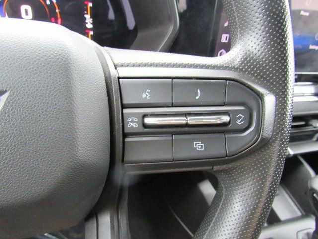 Used 2023 Chevrolet Colorado W/T image 14