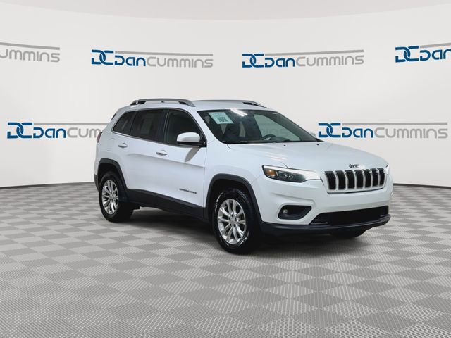 Used 2019 Jeep Cherokee Latitude w/ Popular Appearance Group AWD/4WD image 2