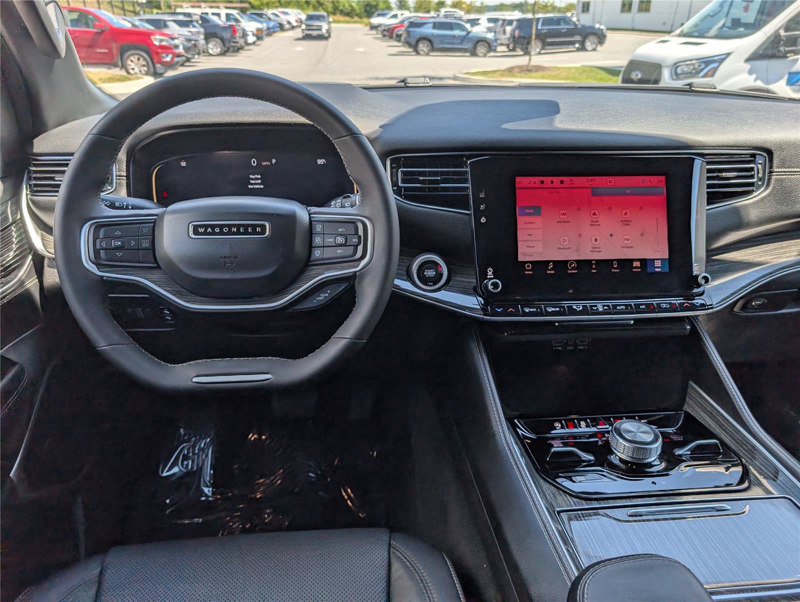 Used 2022 Jeep Wagoneer Series III AWD/4WD image 18