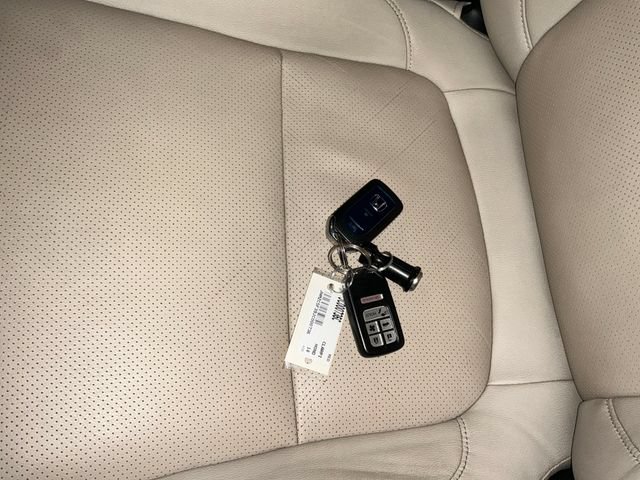 Used 2018 Honda Clarity Touring image 29