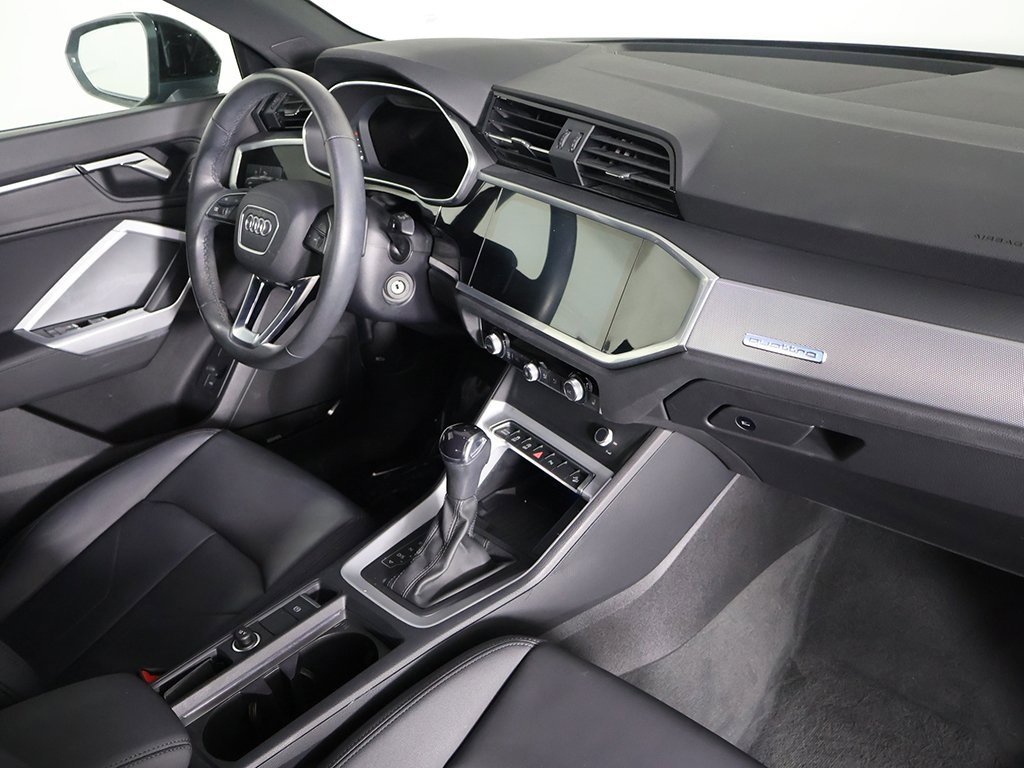 Used 2023 Audi Q3 2.0T Premium Plus w/ Premium Plus Package image 28