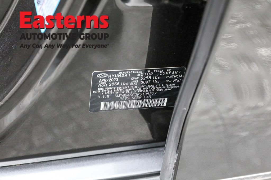 Used 2023 Genesis G80 2.5T image 35