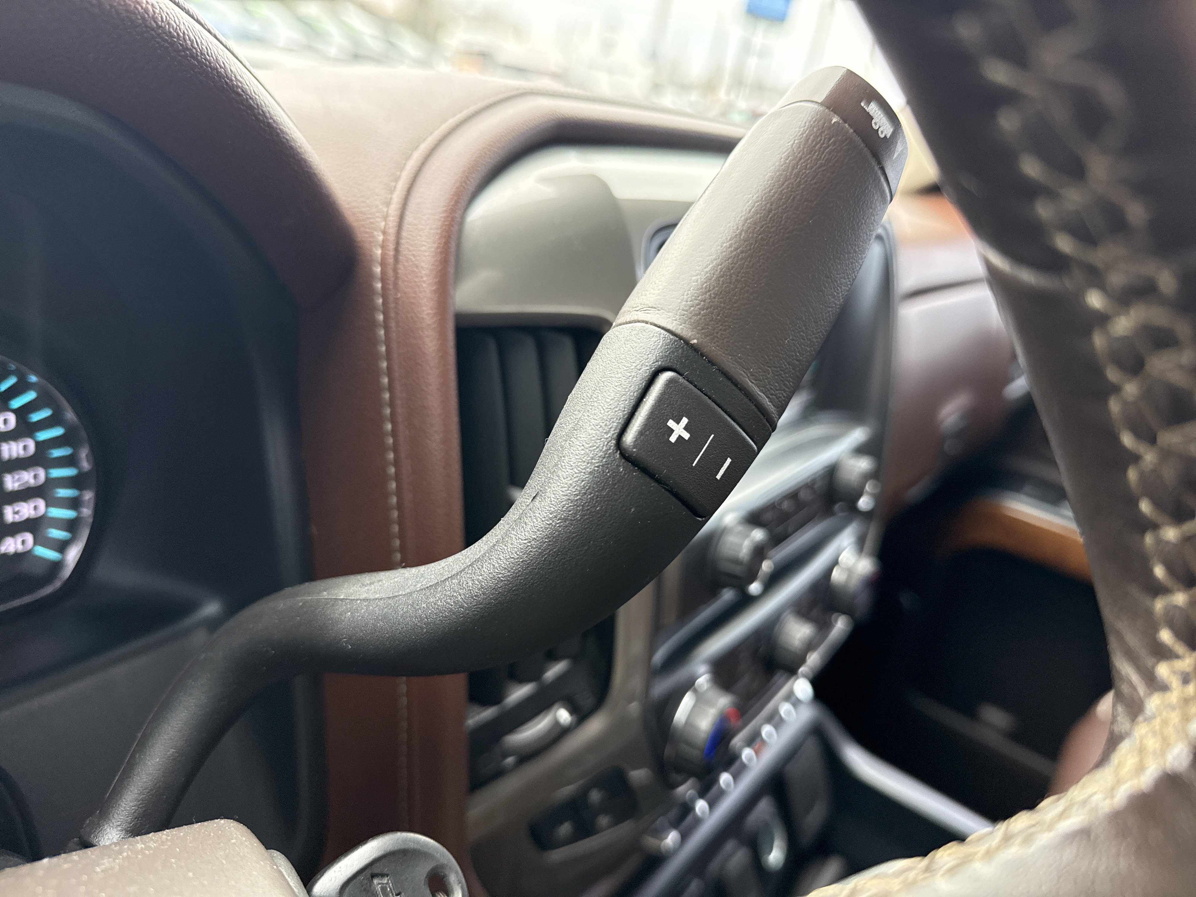 Used 2019 Chevrolet Silverado 2500 High Country w/ Duramax Plus Package image 21