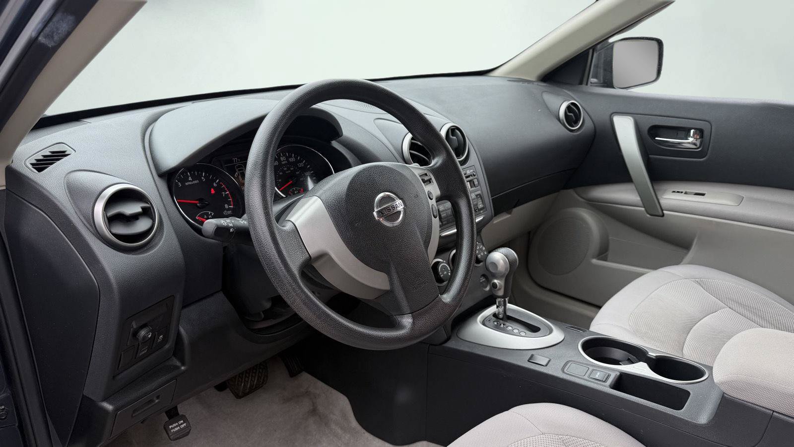 Used 2013 Nissan Rogue S AWD/4WD image 11
