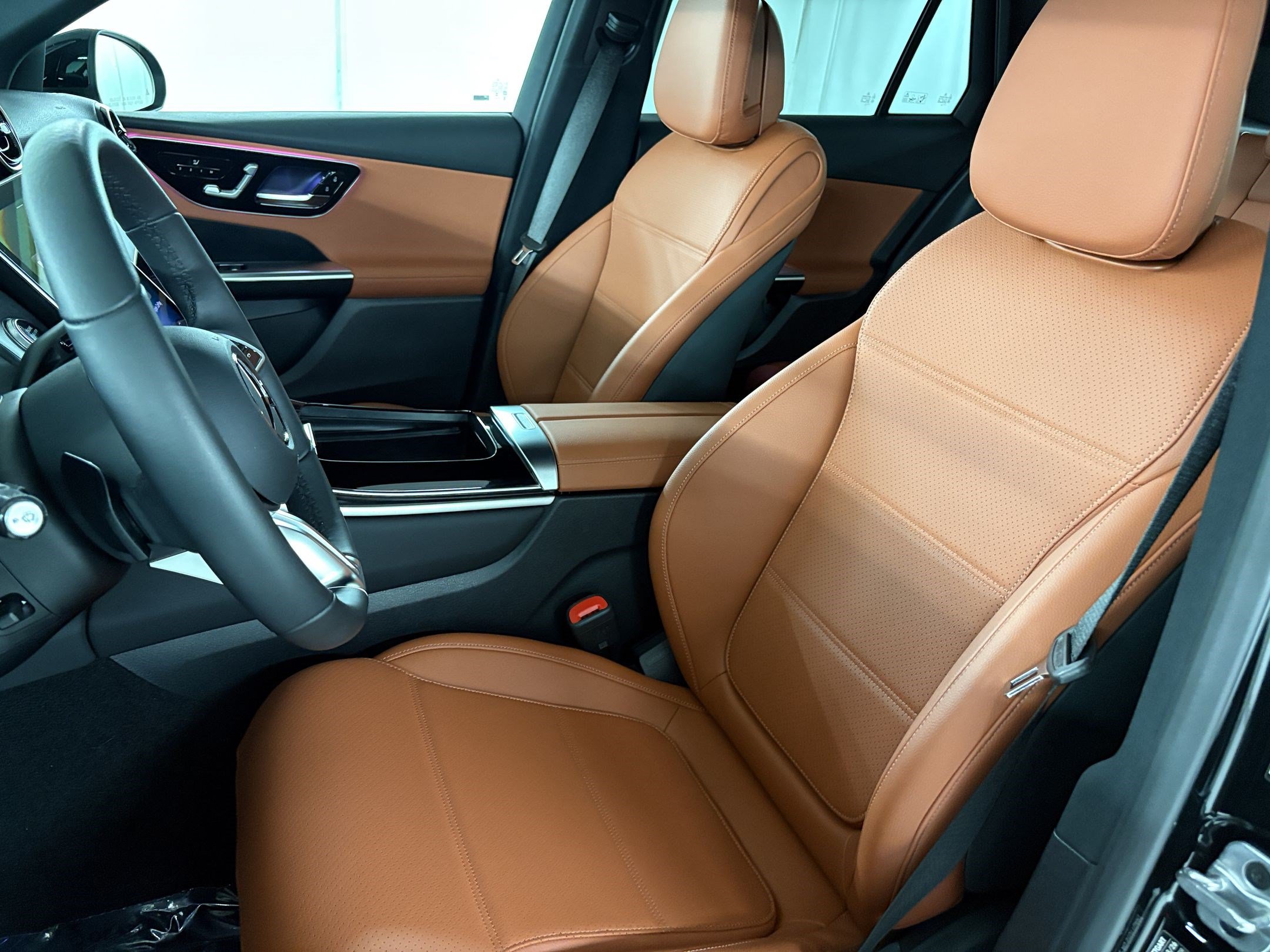 Certified 2026 Mercedes-Benz GLC 300 image 5