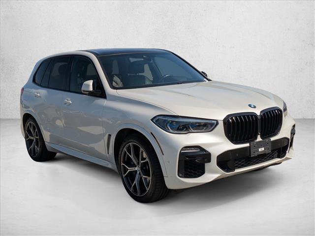 Used 2020 BMW X5 M50i w/ Executive Package AWD/4WD image 3