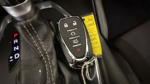 Used 2016 Chevrolet Camaro LT RWD image 21