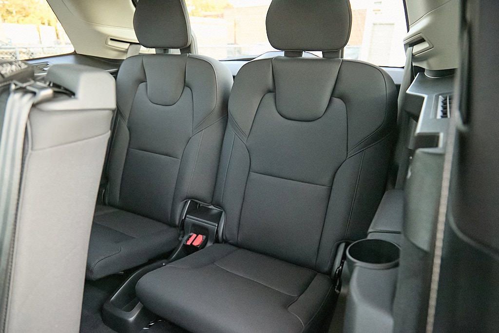 New 2026 Volvo XC90 B6 Plus w/ Protection Package Premier image 22