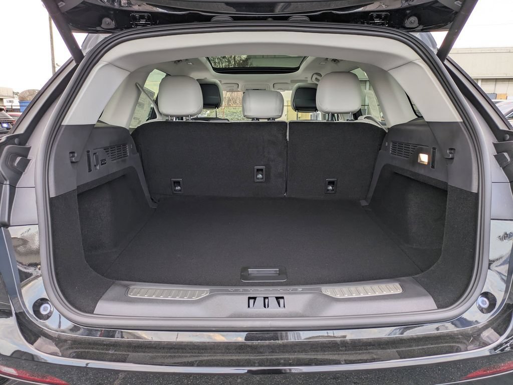 New 2026 Lincoln Nautilus Reserve AWD/4WD image 13