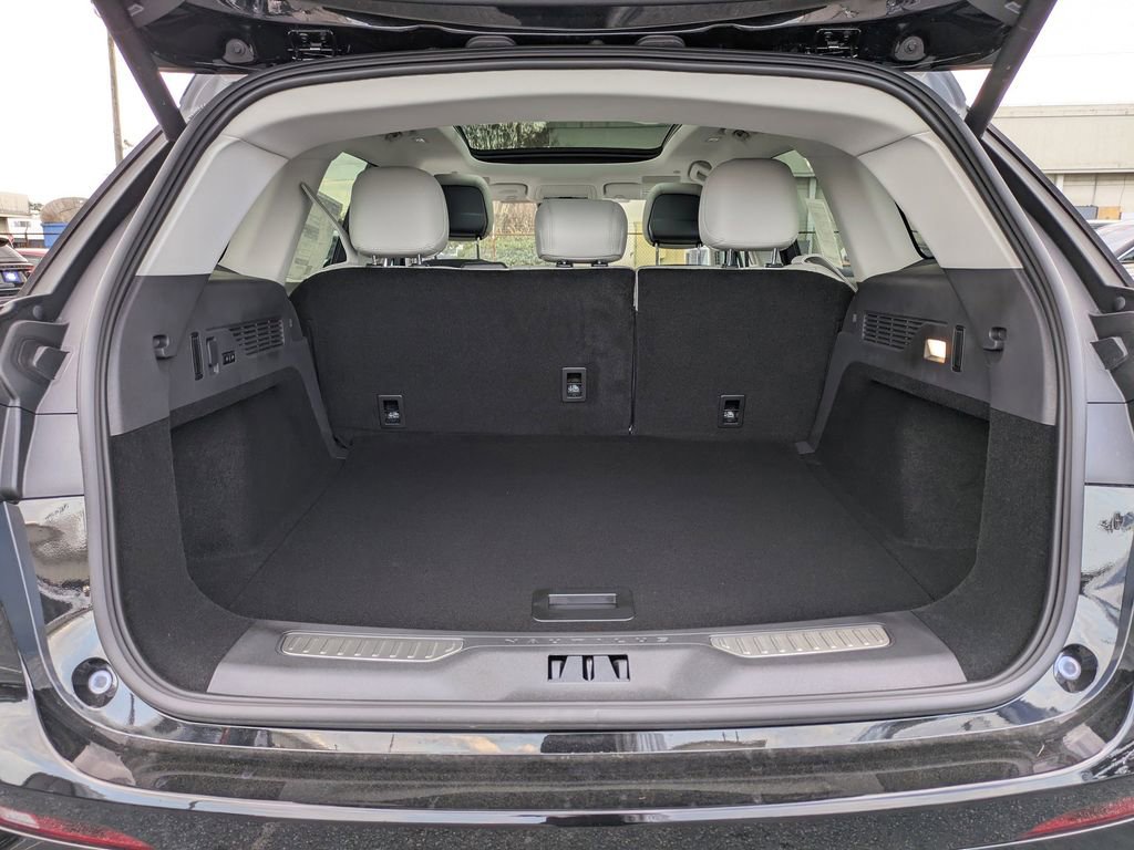 New 2026 Lincoln Nautilus Reserve AWD/4WD image 13