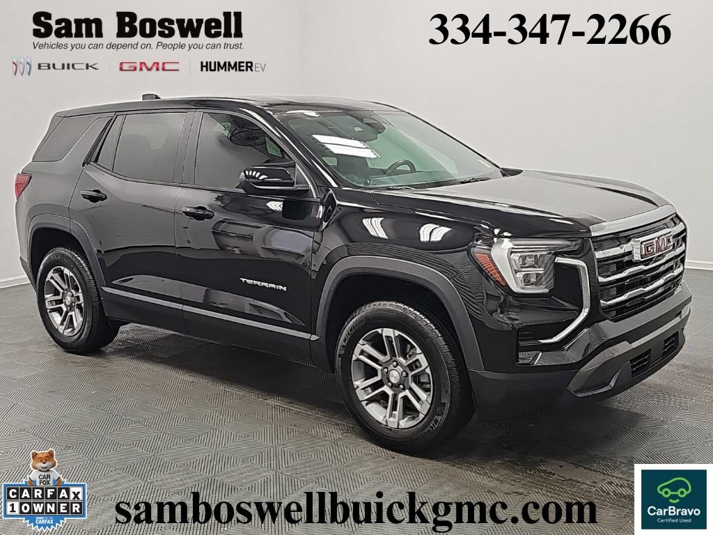 Used 2026 GMC Terrain Elevation FWD image 2